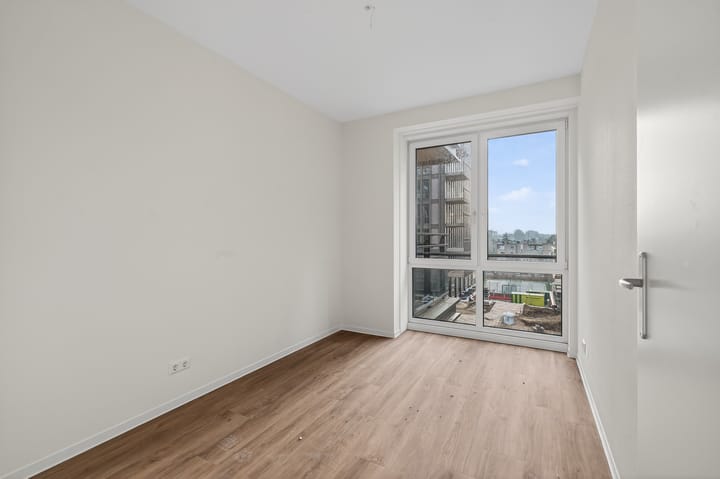 Foto 13 van Osdorpplein 1001-B6