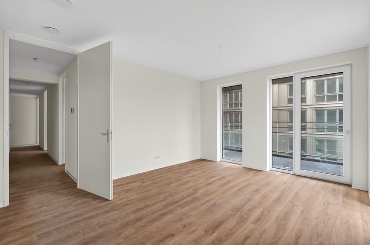 Photo 18 of Nicolaas Anslijnstraat 223