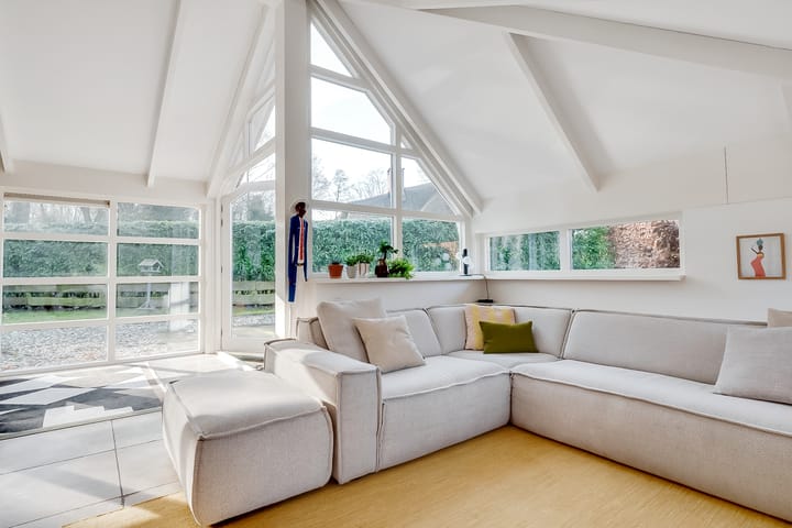 Photo 5 of Rading 2-A40