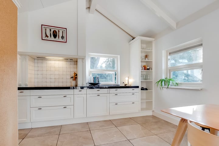 Photo 14 of Rading 2-A40