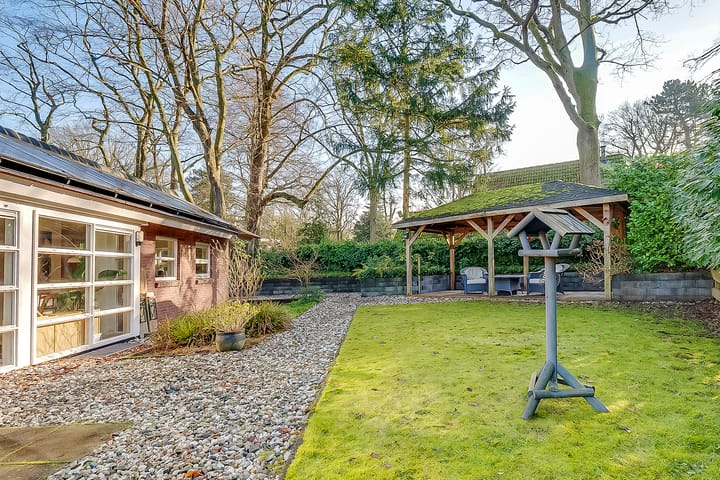 Photo 35 of Rading 2-A40