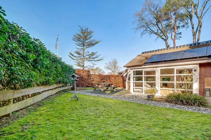 Photo 39 of Rading 2-A40