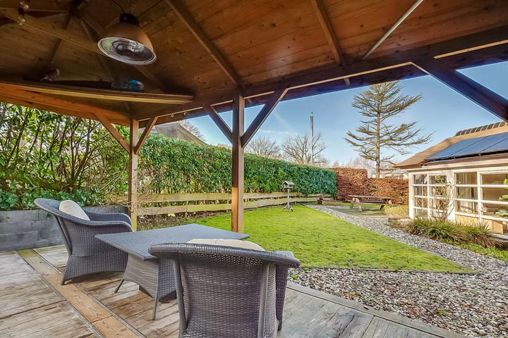 Photo 42 of Rading 2-A40