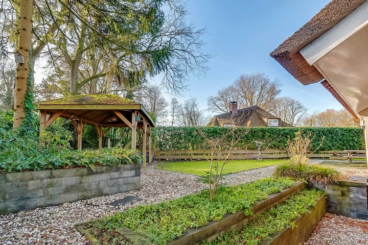 Photo 49 of Rading 2-A40