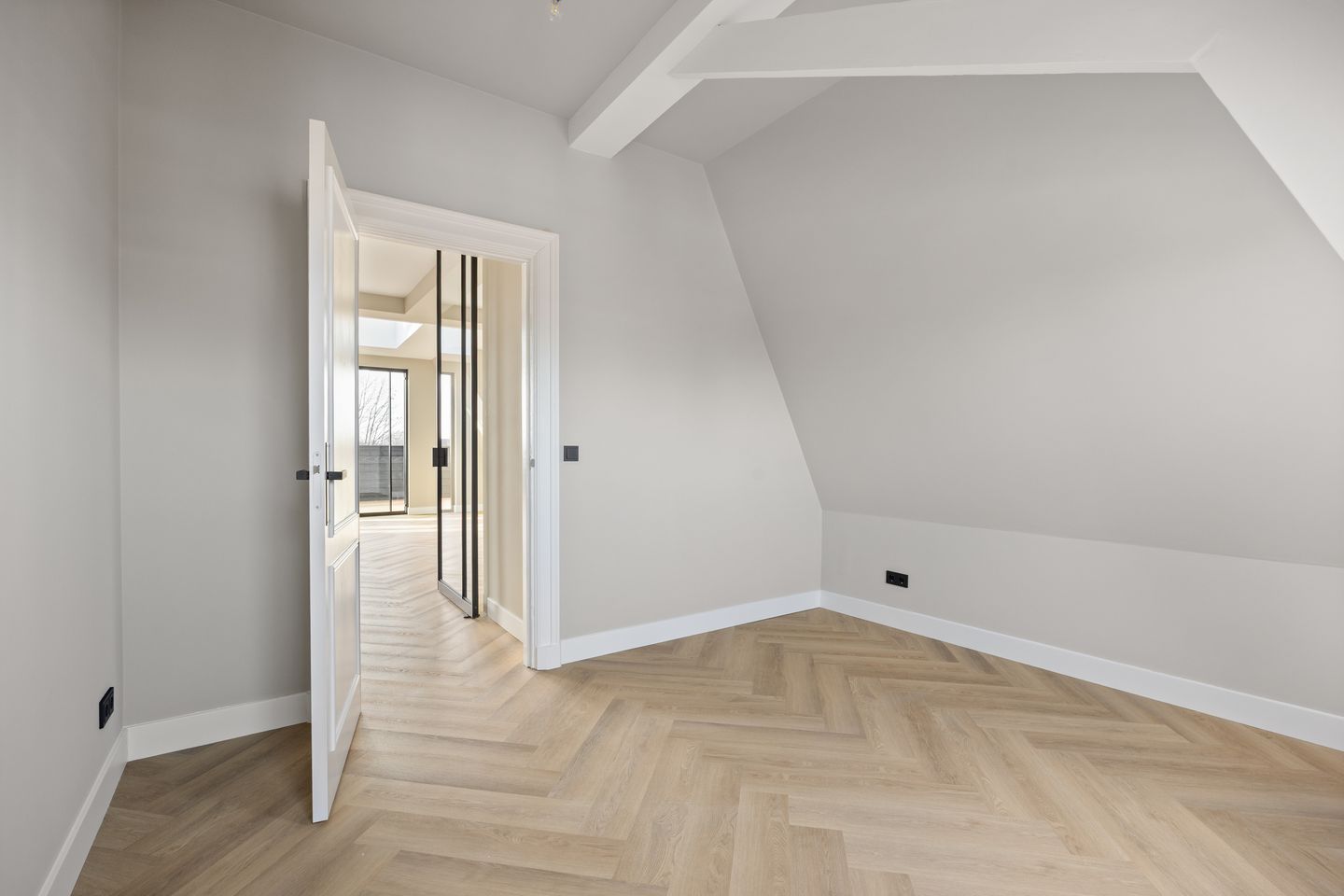 Photo 34 of Ginnekenweg 50-B