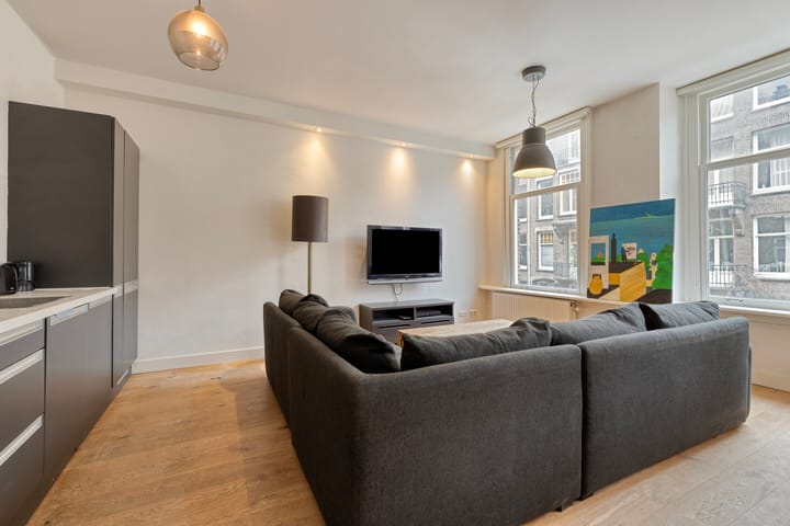 Foto 8 van Valeriusstraat 155-1