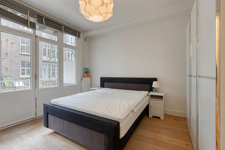 Foto 18 van Valeriusstraat 155-1