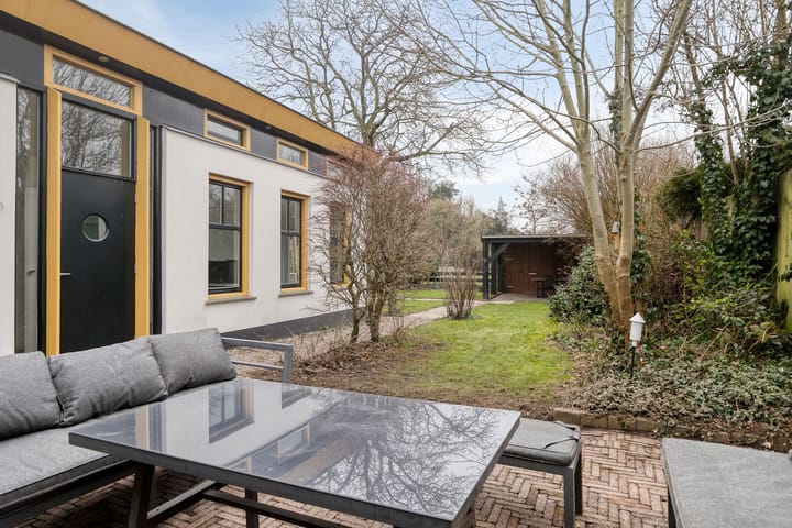 Photo 37 of Peperstraat 2