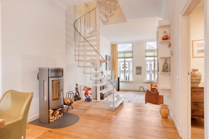 Photo 10 of Lievevrouwestraat 25-C