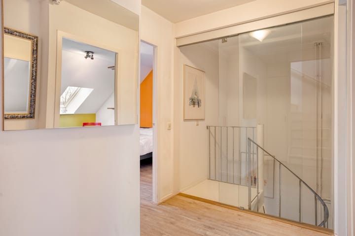 Photo 19 of Lievevrouwestraat 25-C