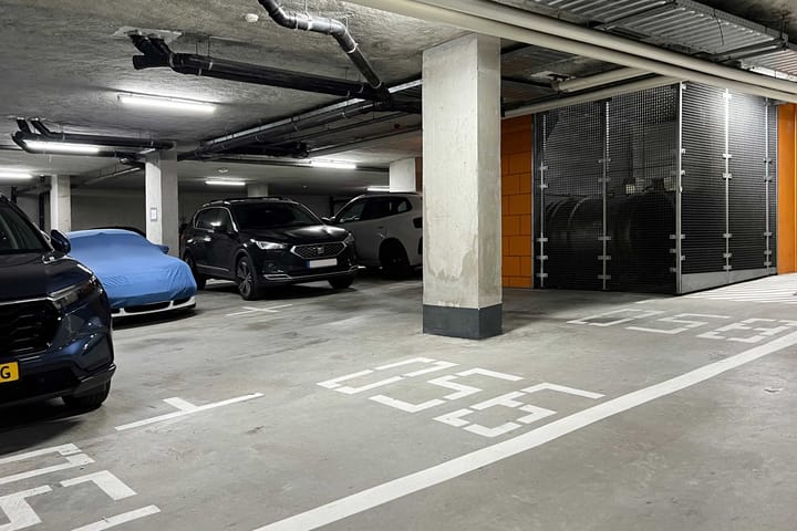 Photo 32 of Sint-Jobskade 386