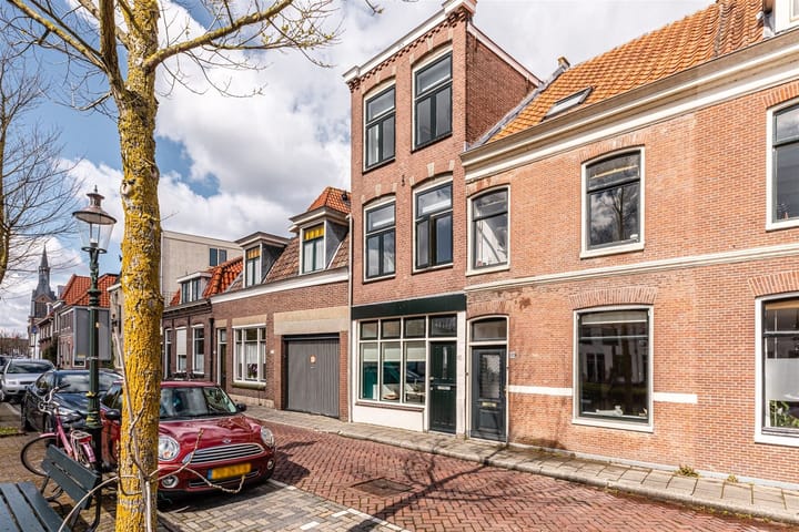 Foto 21 van Oudegracht 107