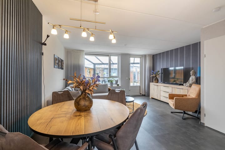 Foto 8 van De Raaf 18