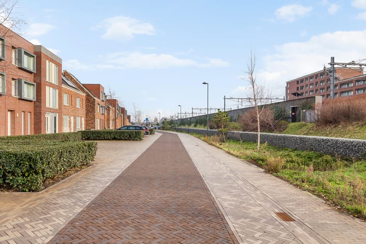 Foto 30 van Lous van Beusekomlaan 45