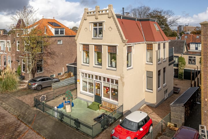 Foto 3 van Stationsplein 32