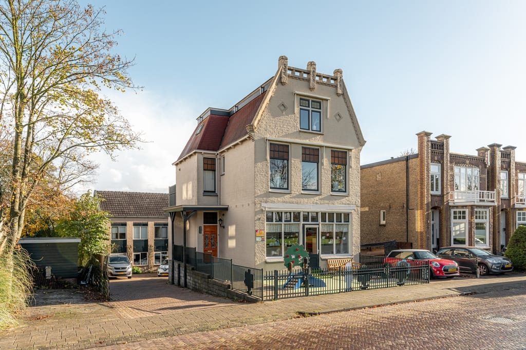 Foto 5 van Stationsplein 32