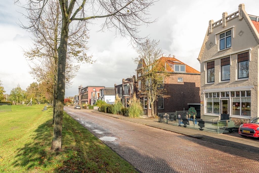 Foto 7 van Stationsplein 32