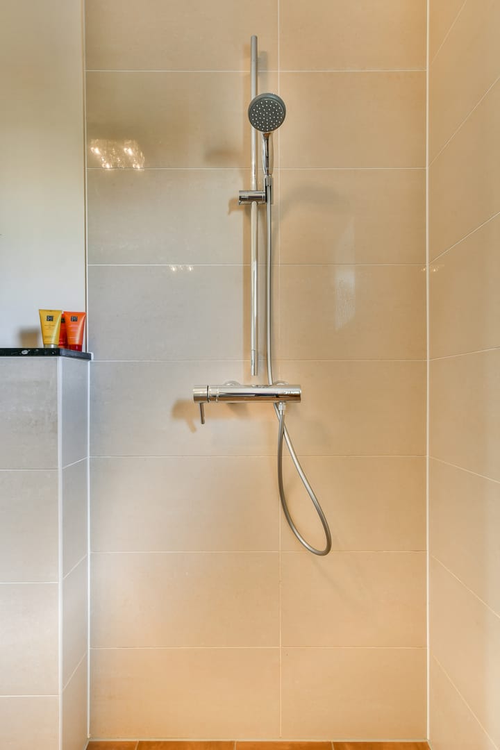 Foto 17 van Leliestraat 2