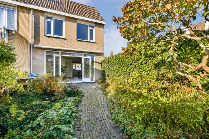 Foto 25 van Leliestraat 2