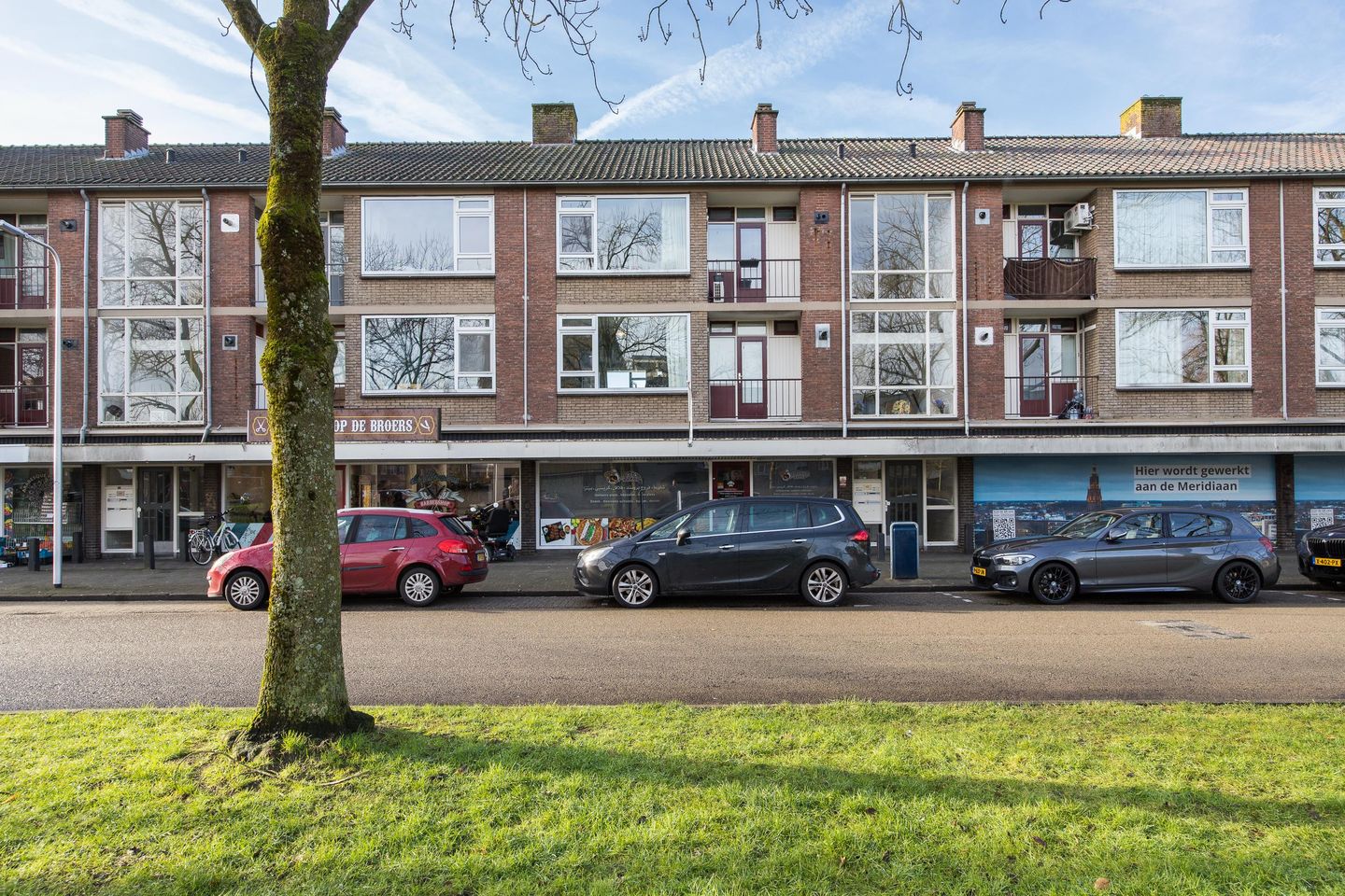 Photo 40 of Meridiaan 28-B