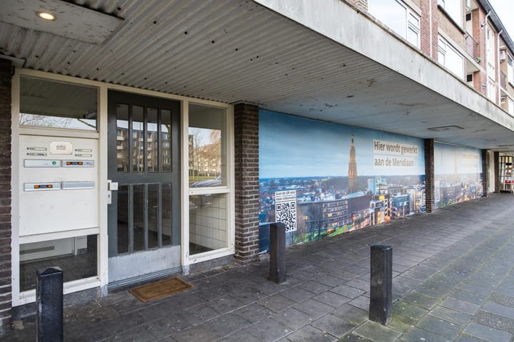 Photo 4 of Meridiaan 28-B