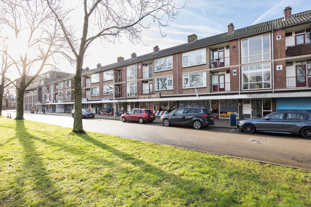 Photo 38 of Meridiaan 28-B