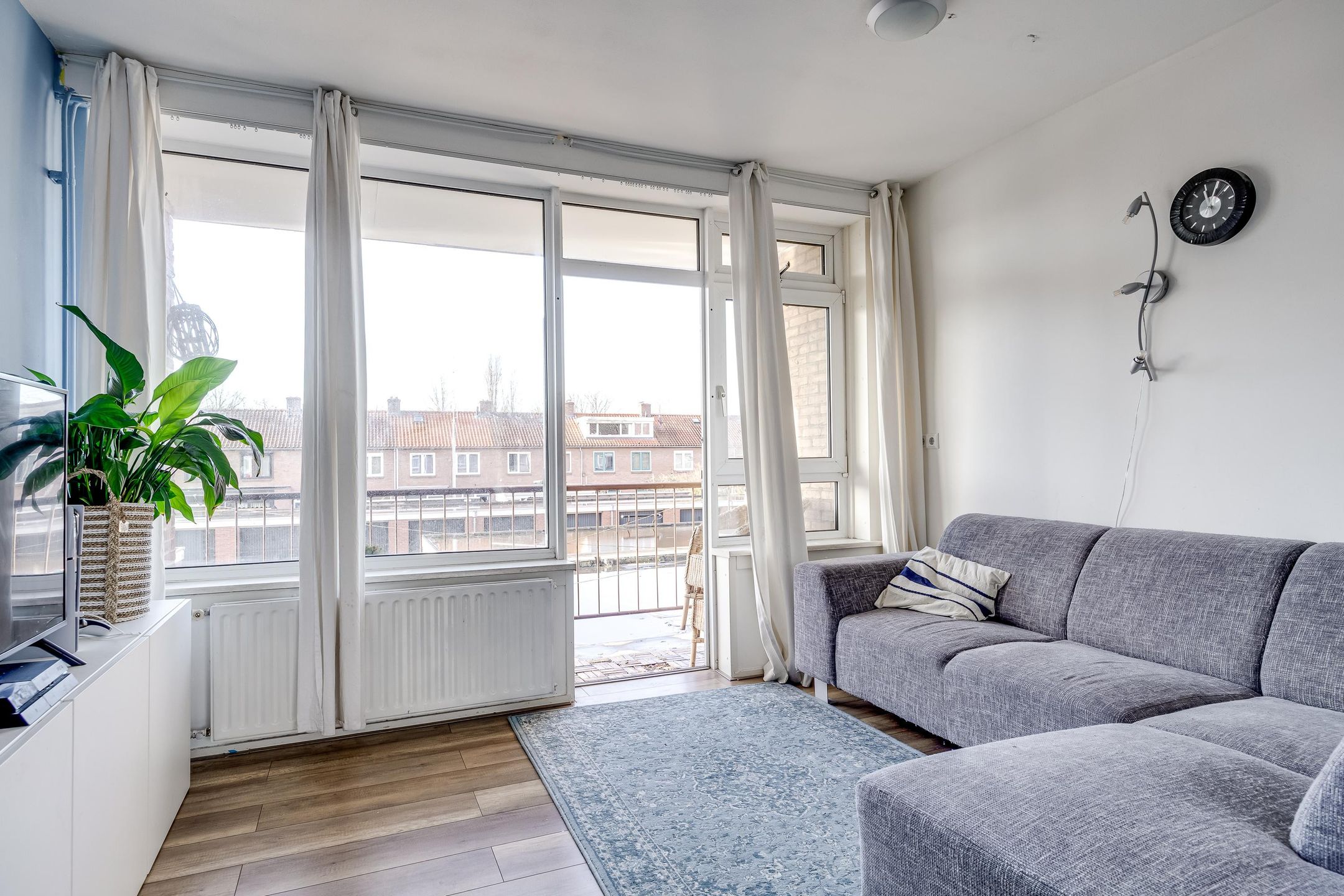 Photo 15 of Meridiaan 28-B