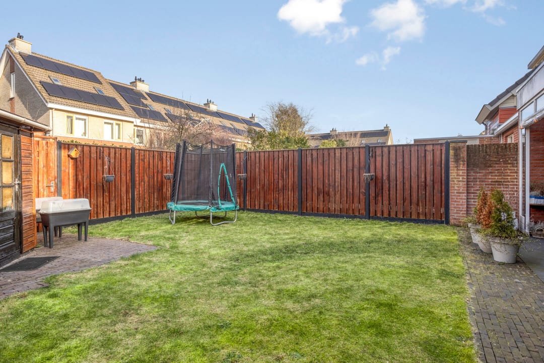 Photo 38 of Maaivelden 24