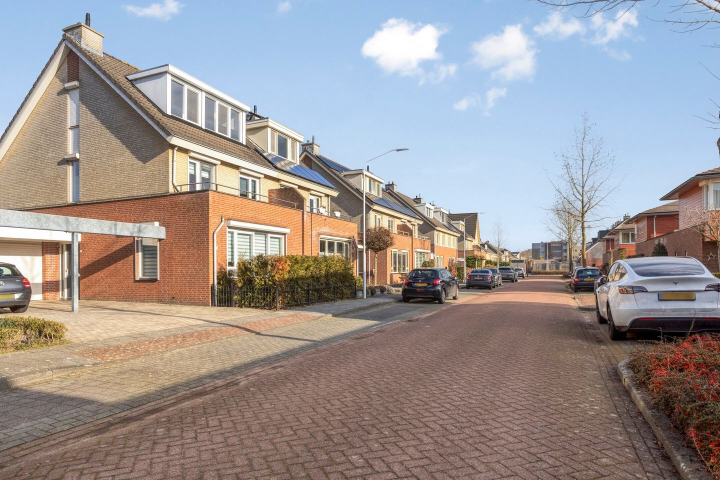 Photo 44 of Maaivelden 24