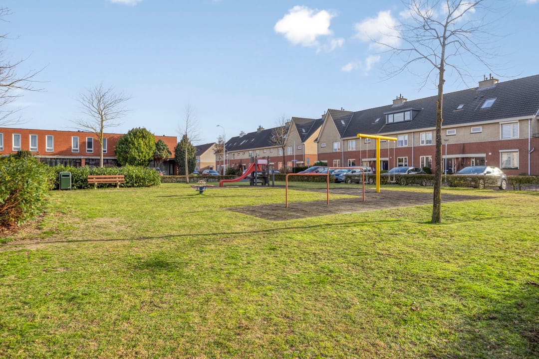 Photo 46 of Maaivelden 24