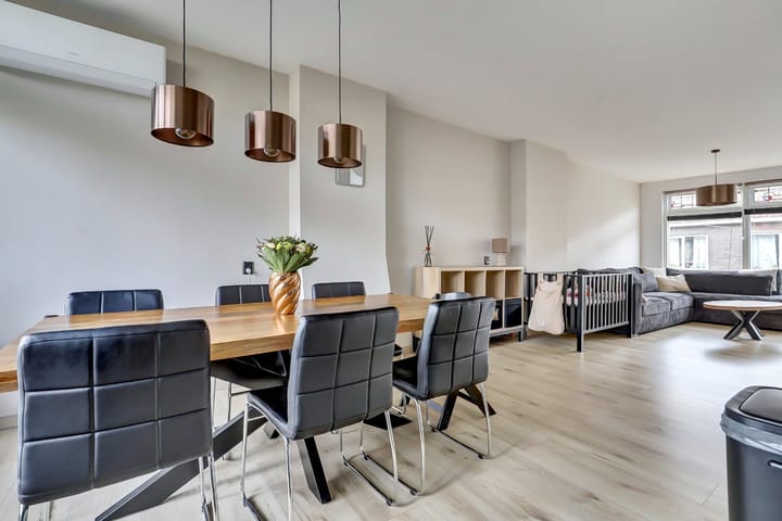 Photo 8 of Sweelinckstraat 117