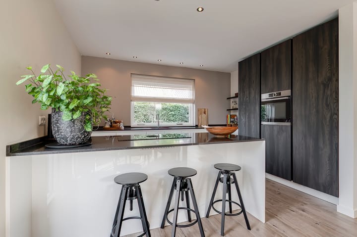 Photo 8 of Prins Frederik Hendrikstraat 8