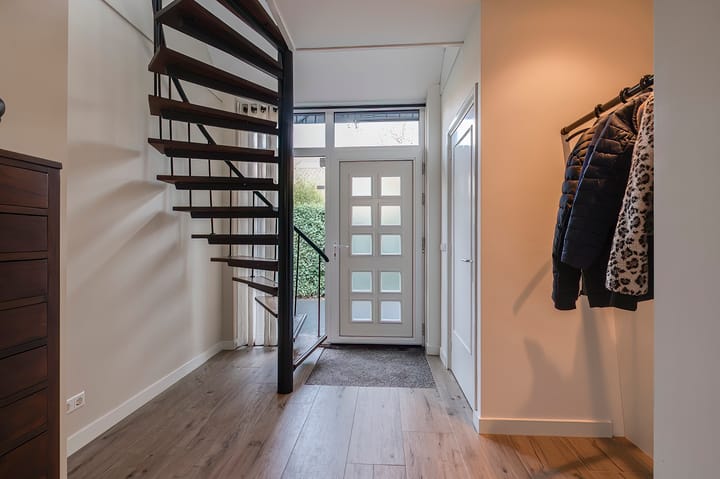 Photo 18 of Prins Frederik Hendrikstraat 8