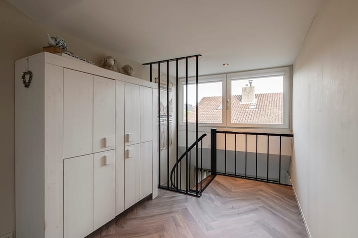 Photo 20 of Prins Frederik Hendrikstraat 8