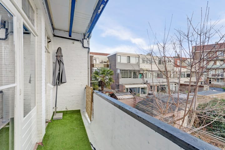 Photo 23 of Sweelinckstraat 117