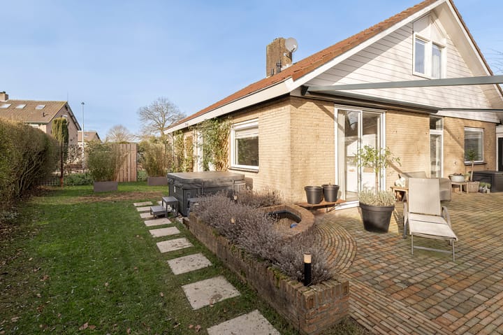 Photo 34 of Prins Frederik Hendrikstraat 8