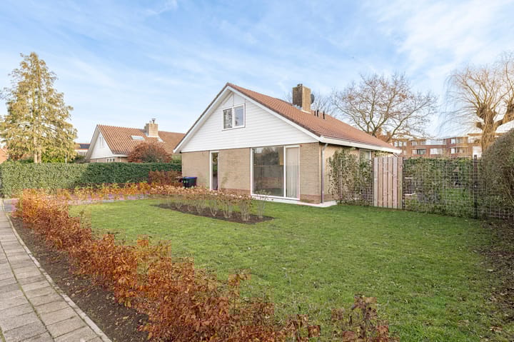 Photo 40 of Prins Frederik Hendrikstraat 8