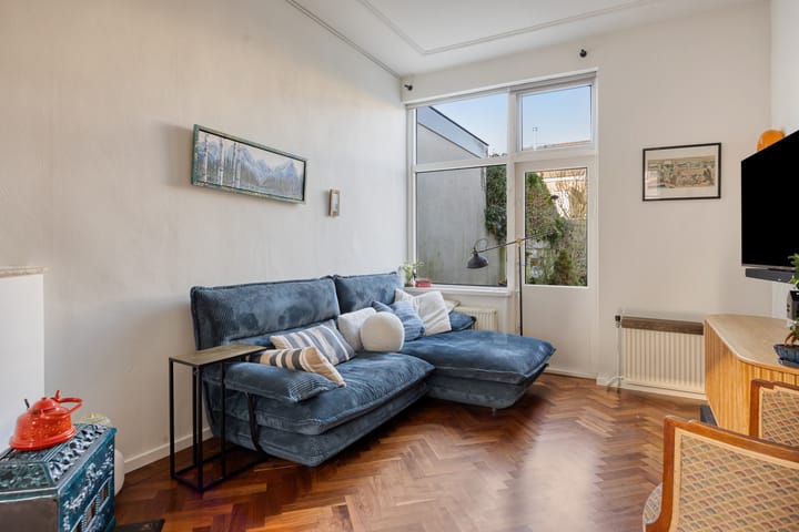 Foto 7 van Dahliastraat 12