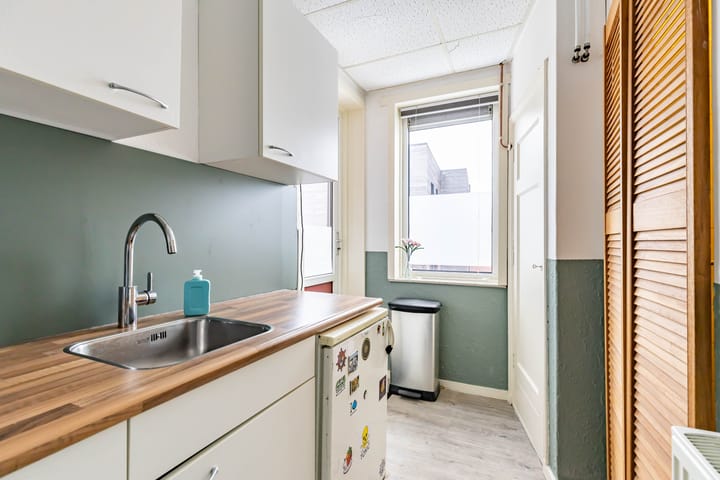 Photo 3 of Pioenstraat 78