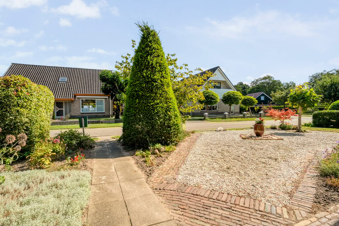 Photo 11 of de Hare 84