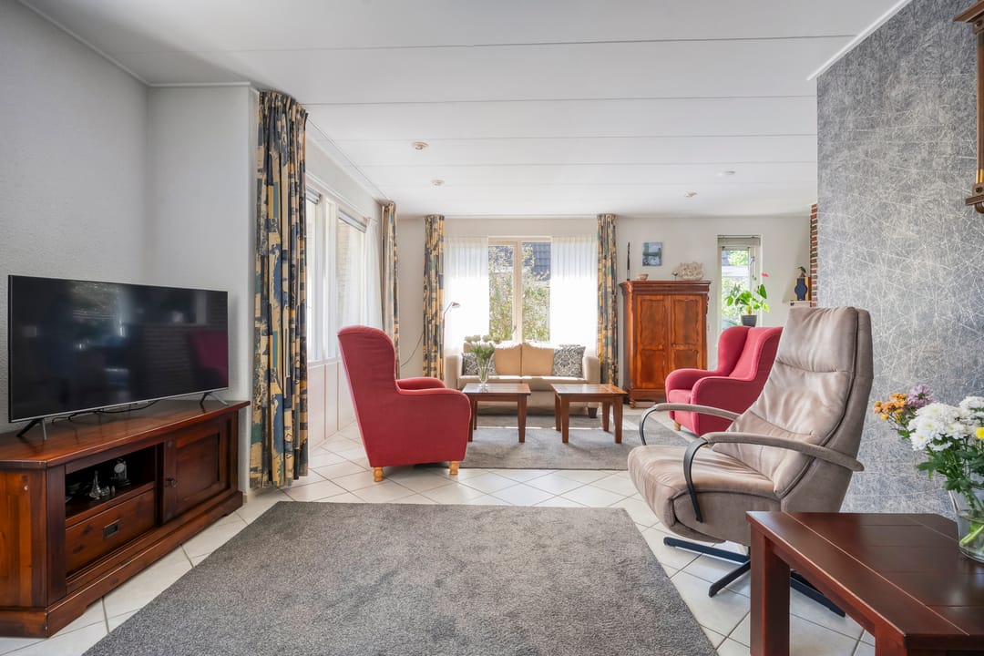 Photo 17 of de Hare 84