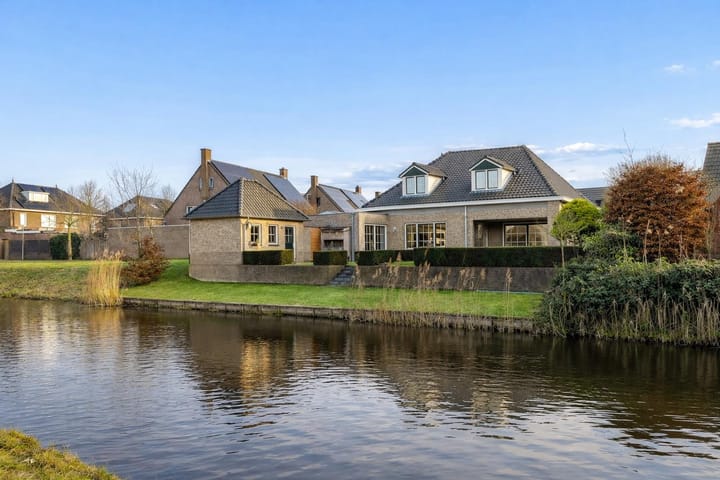 Photo 59 of Speenkruid 14