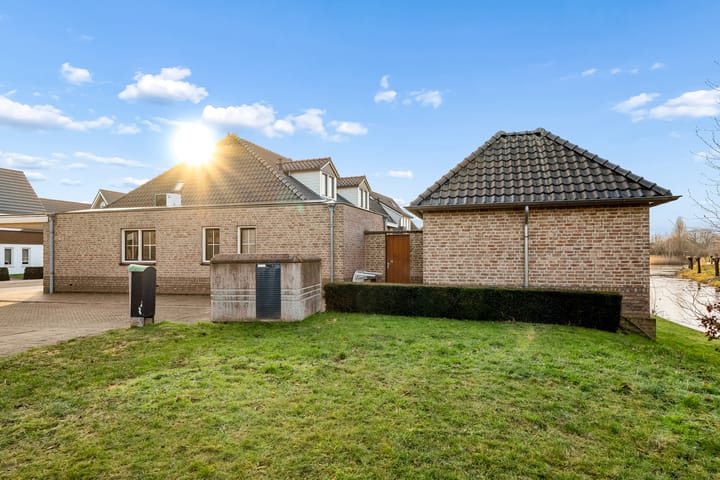 Photo 61 of Speenkruid 14