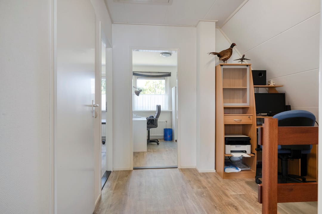 Photo 26 of de Hare 84