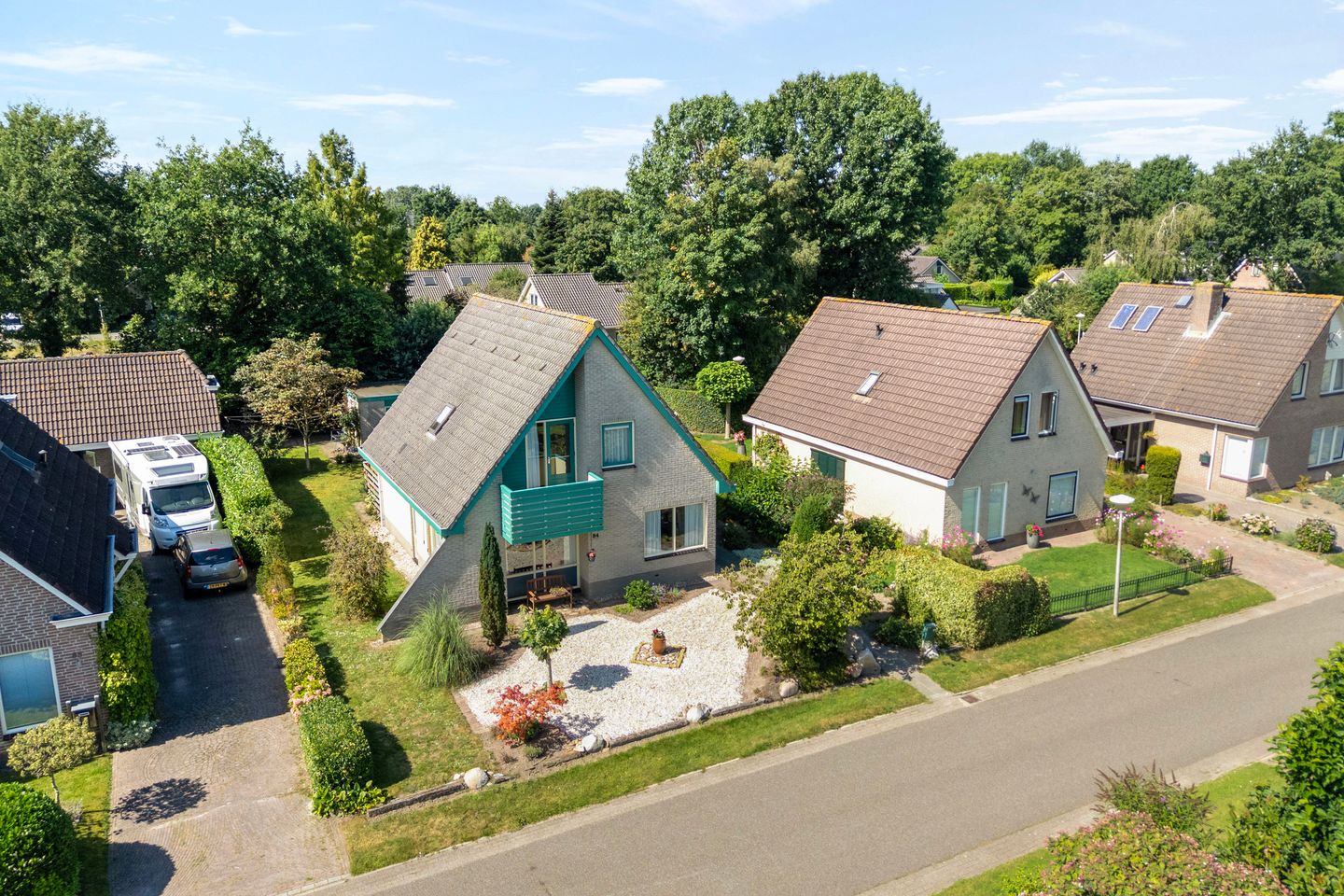 Photo 49 of de Hare 84