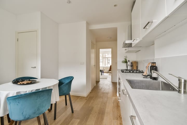 Foto 7 van Orteliusstraat 239-2