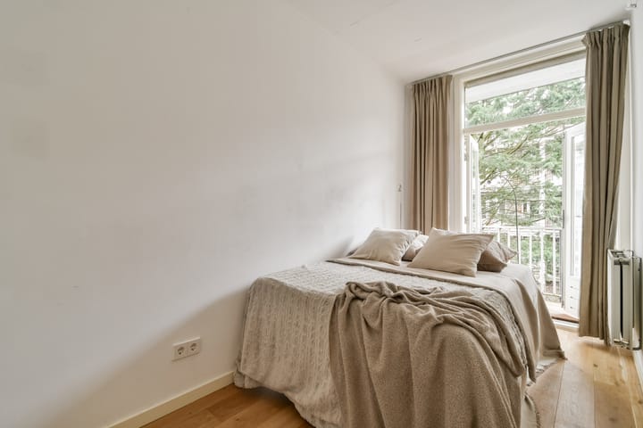 Foto 12 van Orteliusstraat 239-2