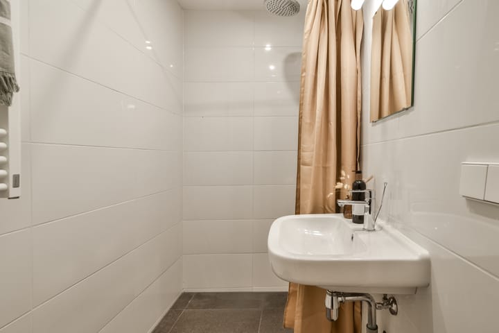 Foto 13 van Orteliusstraat 239-2