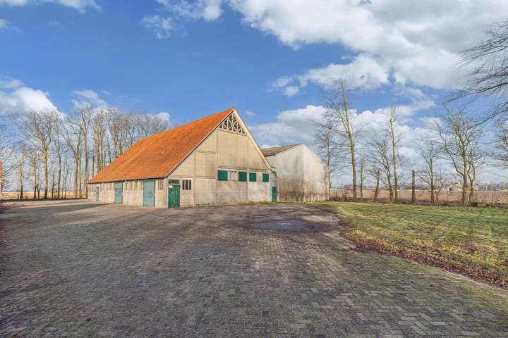 Foto 11 van Luttelgeesterweg 15