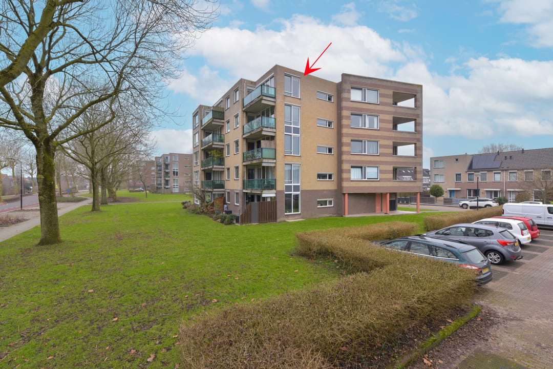 Foto 1 van Weegbree 67